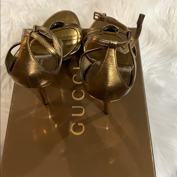GUCCI GOLD JEWELED HEELS SiZE 9 - Picture 3 of 7